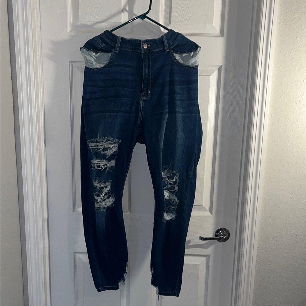 Judy Blue Dark Blue Distressed Skinny Jeans